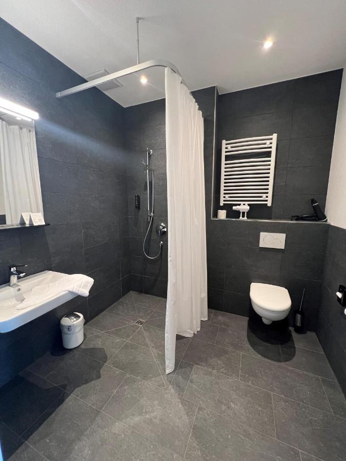 Hotel Zeppelin Laupheim Pokój zdjęcie